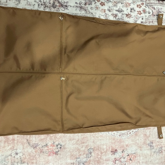 Burberry Garment Bag - Picture 3 of 4
